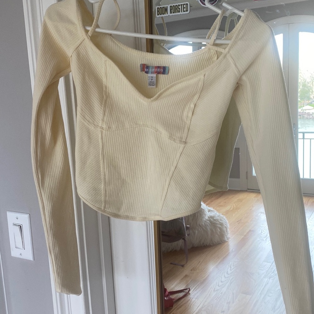 Long sleeve cream, corset top